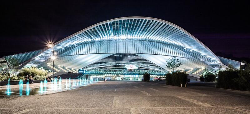 Liège-Guillemins, LUKE HAYES – DEZEE.COM, PIERRE BLUE BELGE, PATOU VAN DECRAEN
