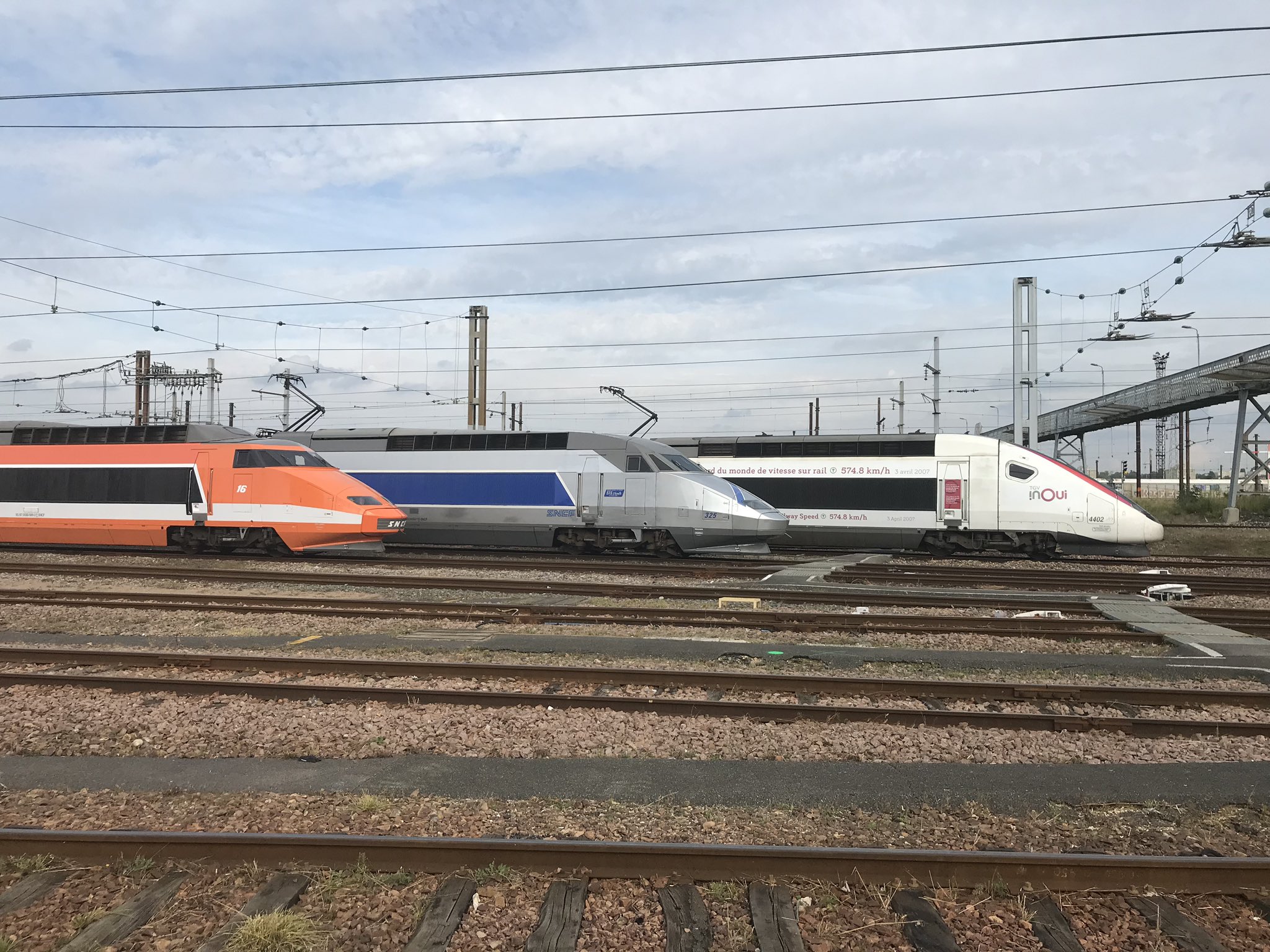 V Česku se v červnu představí francouzský vysokorychlostní vlak TGV