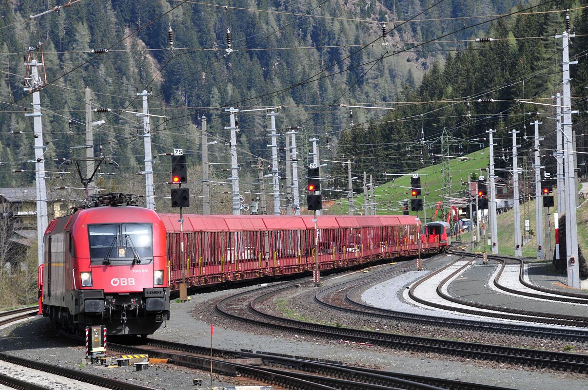 autovlak na Tauernbahn Foto © ÖBB/Limpl