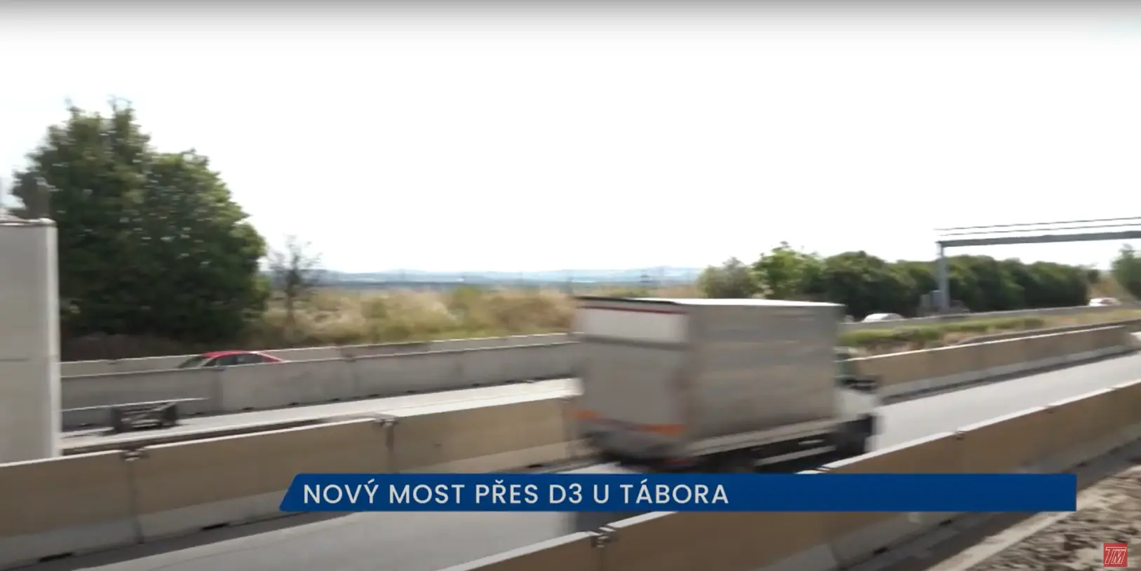 Uzavírka silnice II/137 kvůli stavbě mostu přes dálnici D3 potrvá do konce listopadu