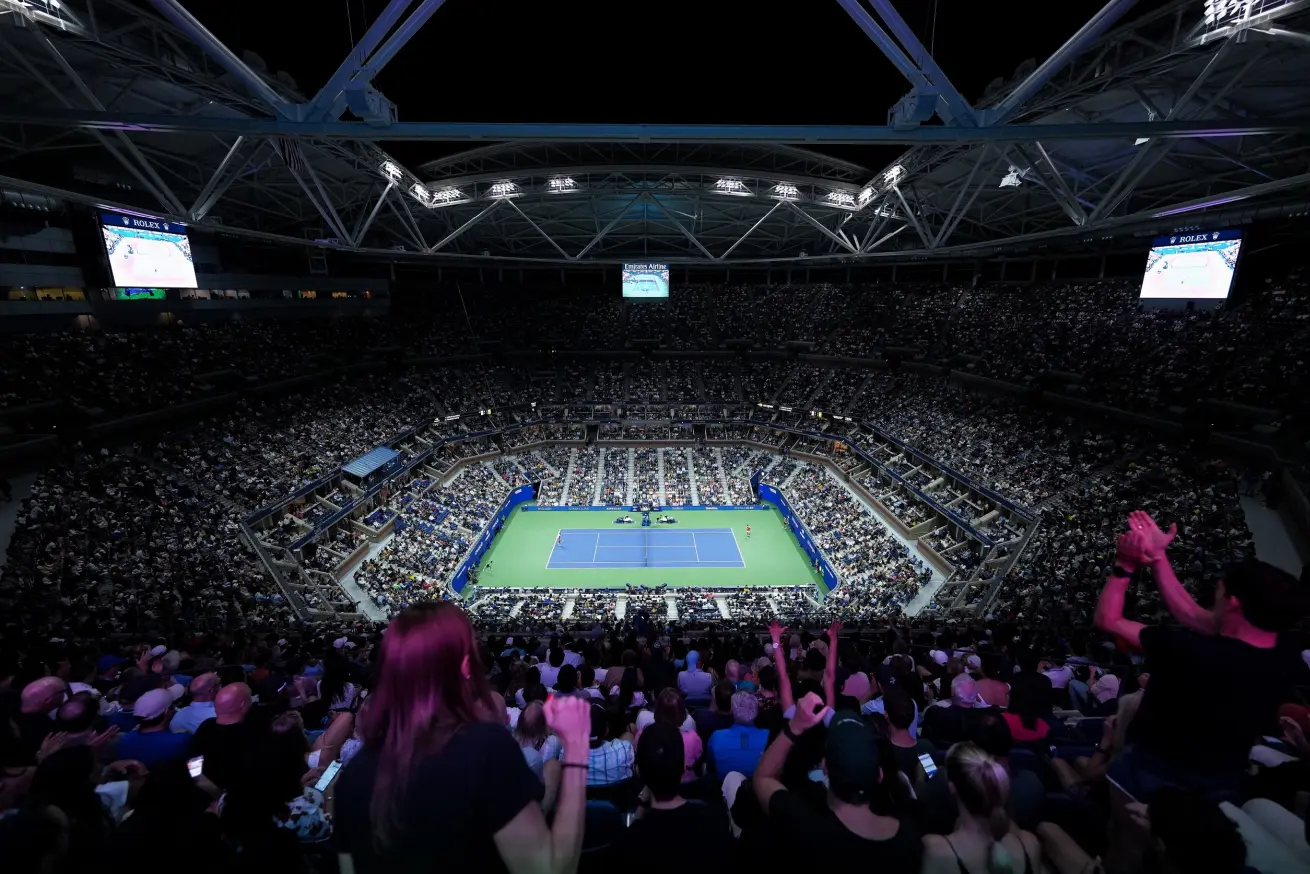 Emirates jako oficiální letecká společnost US Open již 12. rok v řadě přivádí milovníky tenisu na kurty
