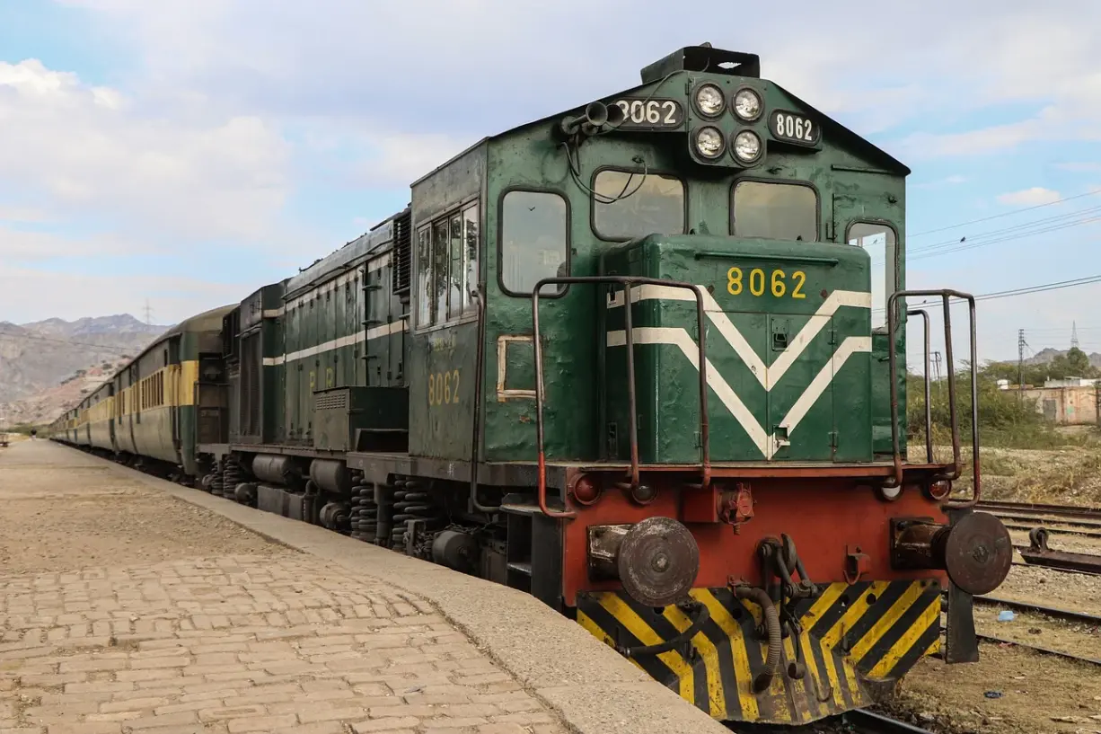 Několik lidí bylo zraněno při vlakové nehodě v Pákistánu