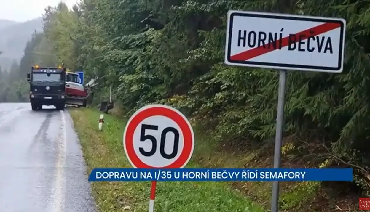 Dopravu na hlavním tahu u Horní Bečvy na Vsetínsku řídí semafory