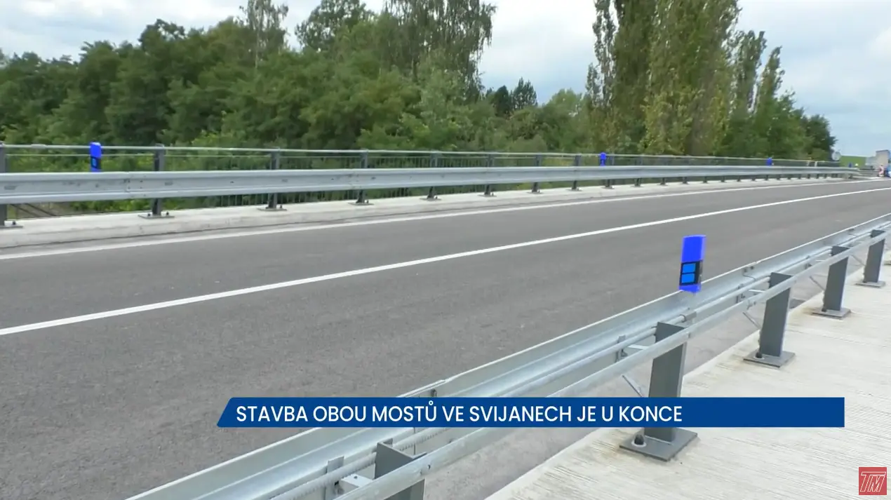 Stavba obou mostů ve Svijanech skončila, řidiči mohou projet
