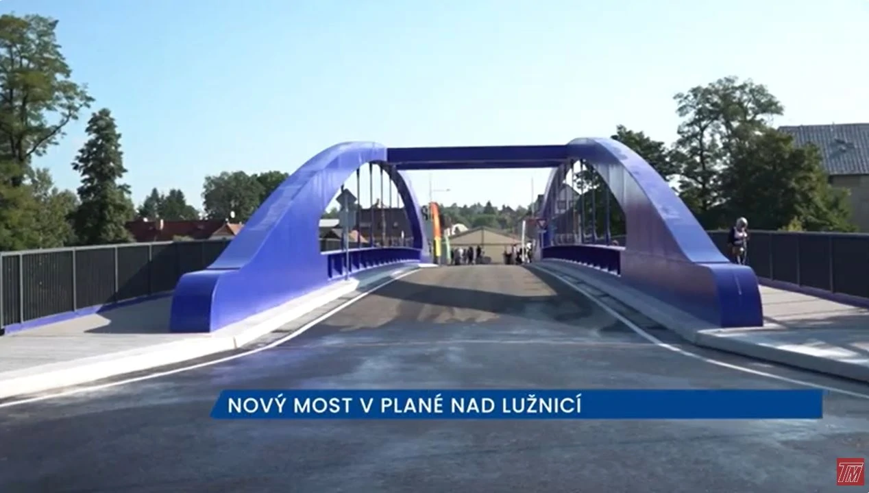 Skončila uzavírka v Plané nad Lužnicí. Nový most opět spojuje oba břehy Lužnice