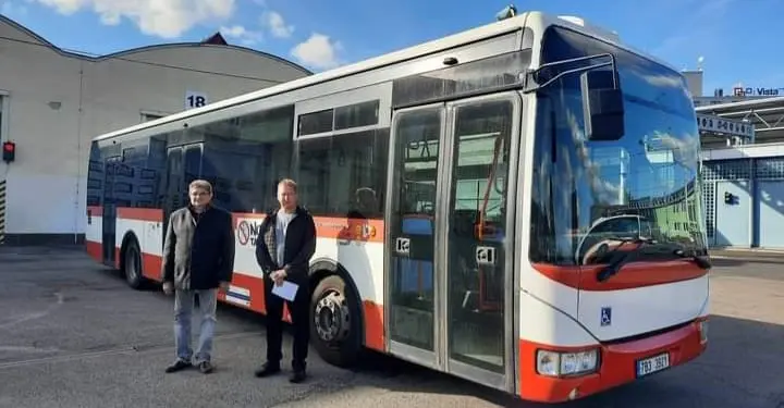 Dopravní podnik města Brna daroval autobus pro přepravu lidí bez domova