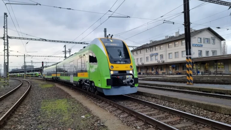 RegioJet zvítězil v rekordní veřejné zakázce na české železnici