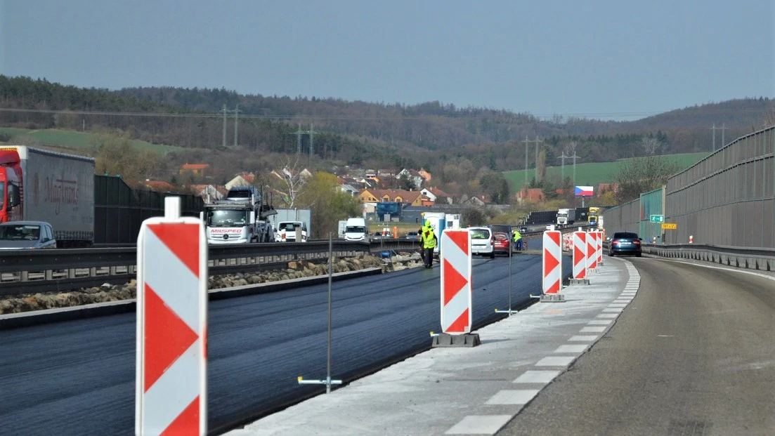 Ilustrační foto opravy dálnice, Zdroj ŘSD