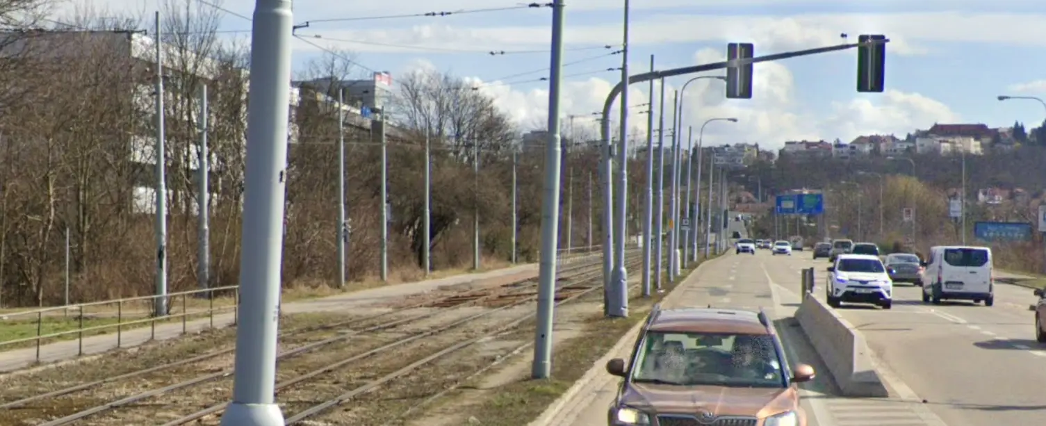 Zdroj google mapy