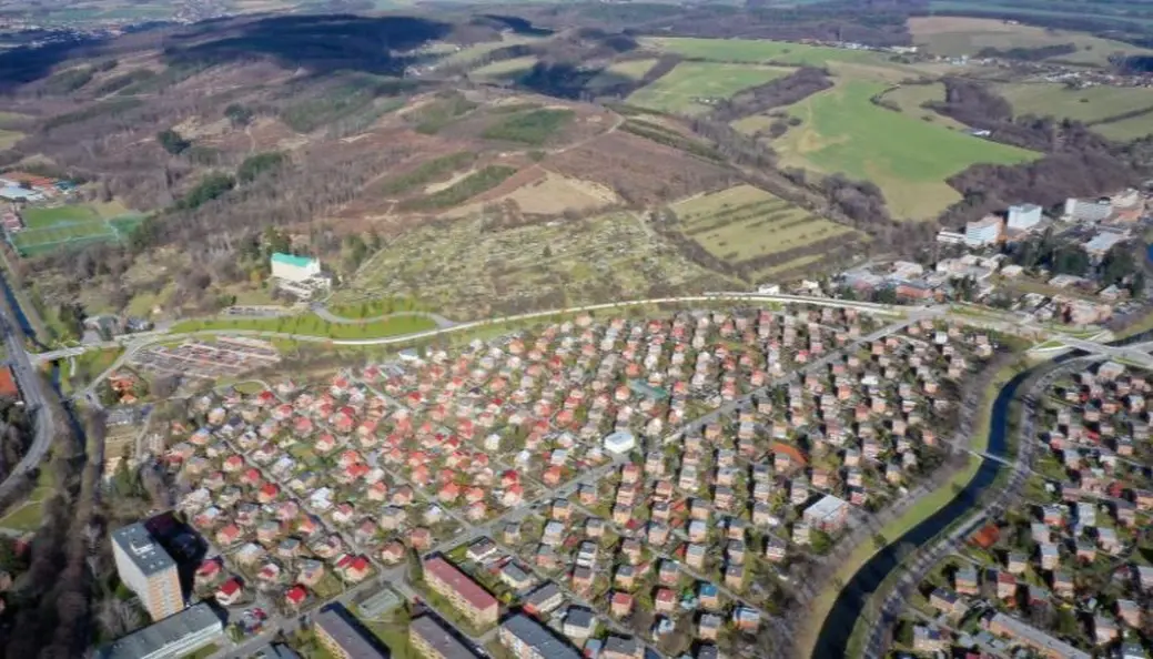 letecký pohled na obchvat a napojení na D49. Zdroj město Zlín