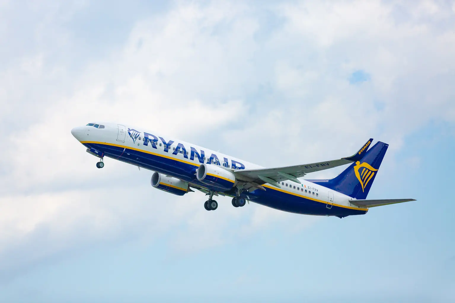 © Ryanair