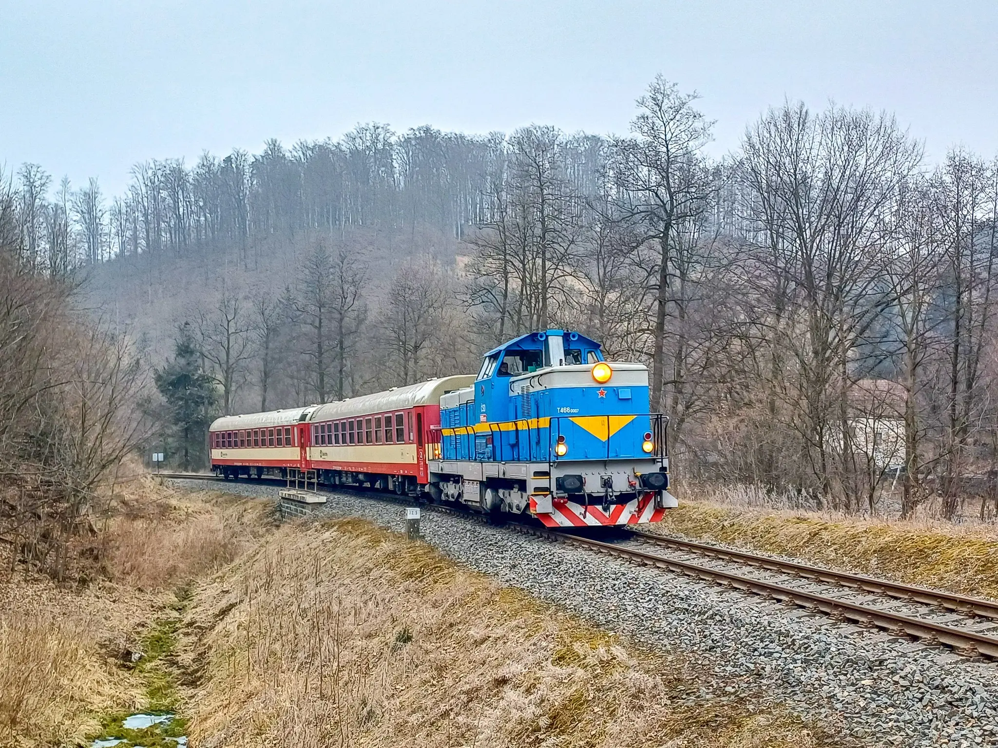 Motorová lokomotiva T466.0007 Pilštyk. Foto: Archiv ČD.