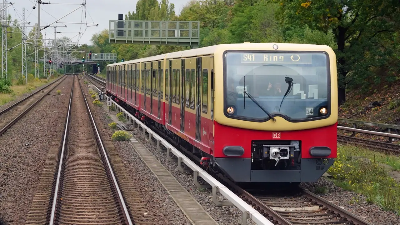 Ilustrační foto S-Bahn v Berlíně © DB AG / Volker Emersleben