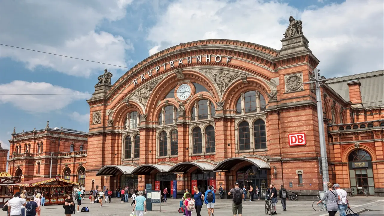 Foto archiv Bremen, Hauptbahnhof © DB AG / Pierre Adenis