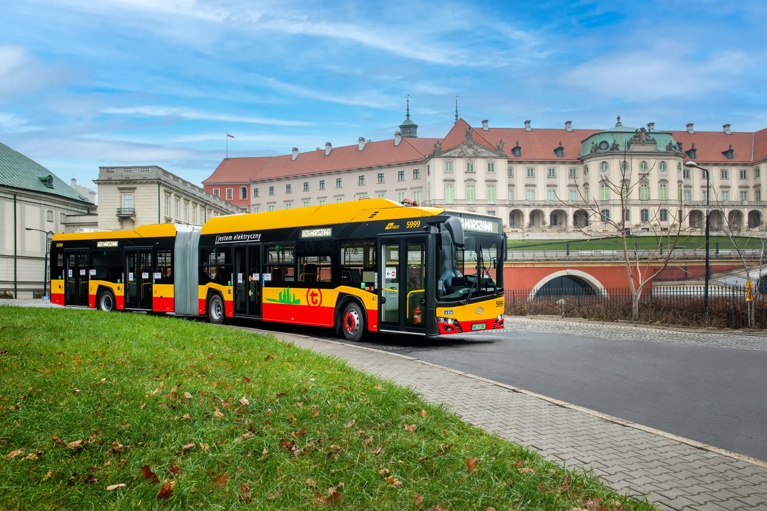 © Solaris Bus & Coach