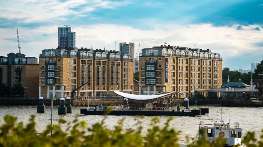 Nový a&o London Docklands Riverside, první pobočka společnosti v Londýně. Foto: a&o Hostels