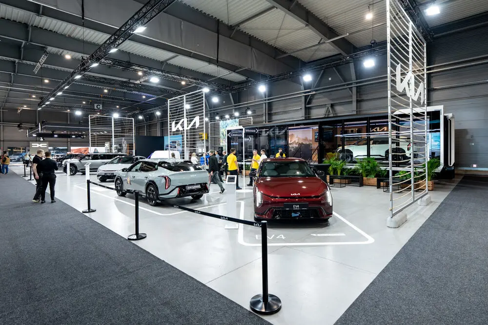 © Kia