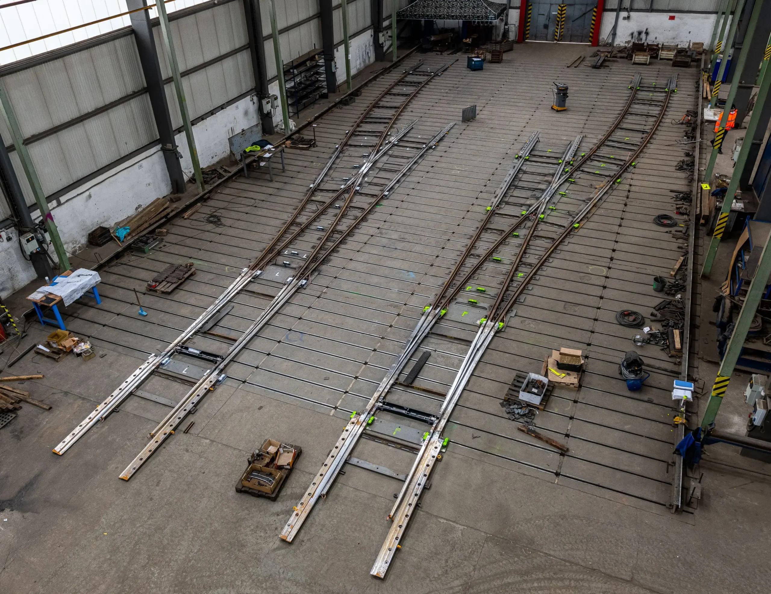 © Pražská strojírna