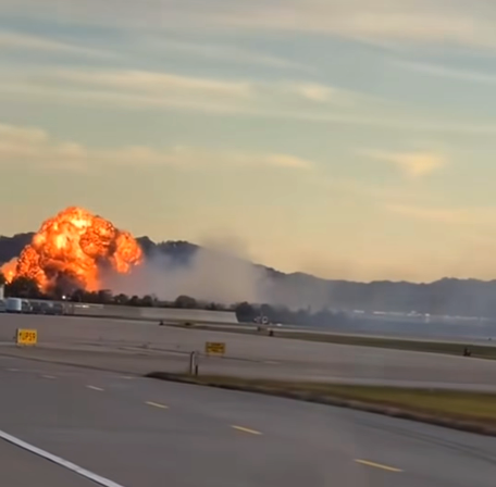 Zdroj Facebook/ sledování letadel