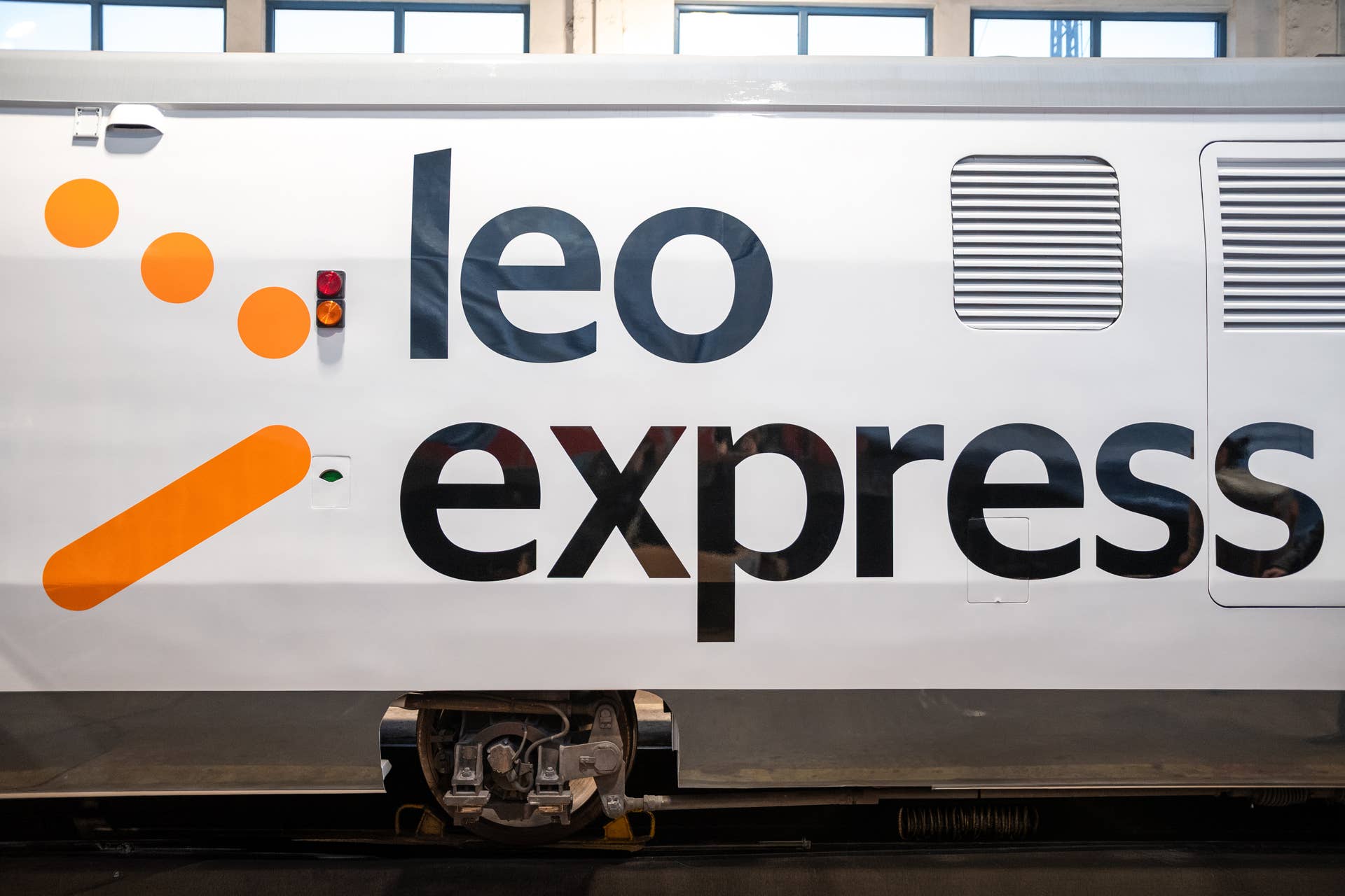 detail na logo dopravce, zdroj Leo Express