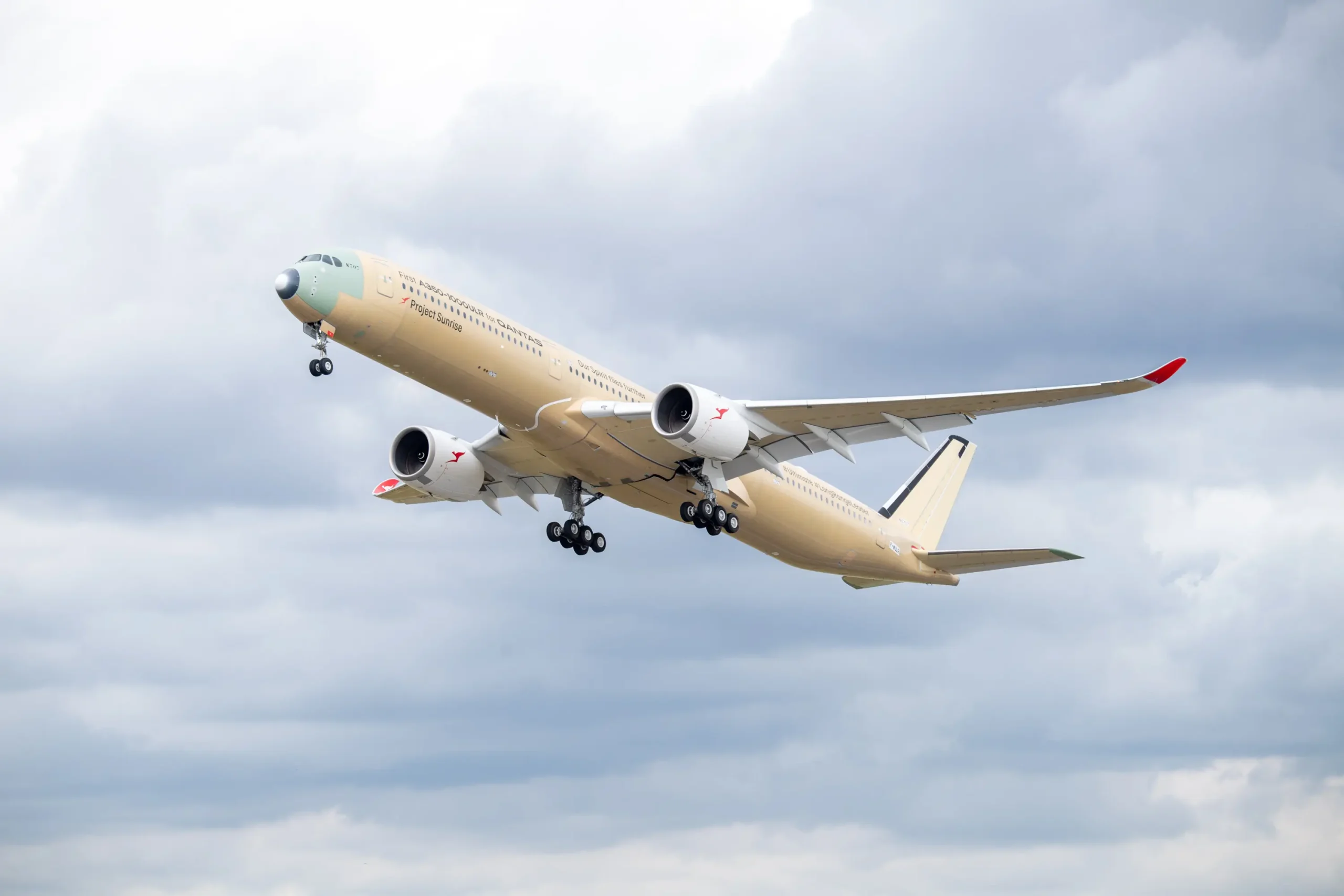 První let letadla Qantas A350-1000ULR (MSN 707), zdroj Airbus