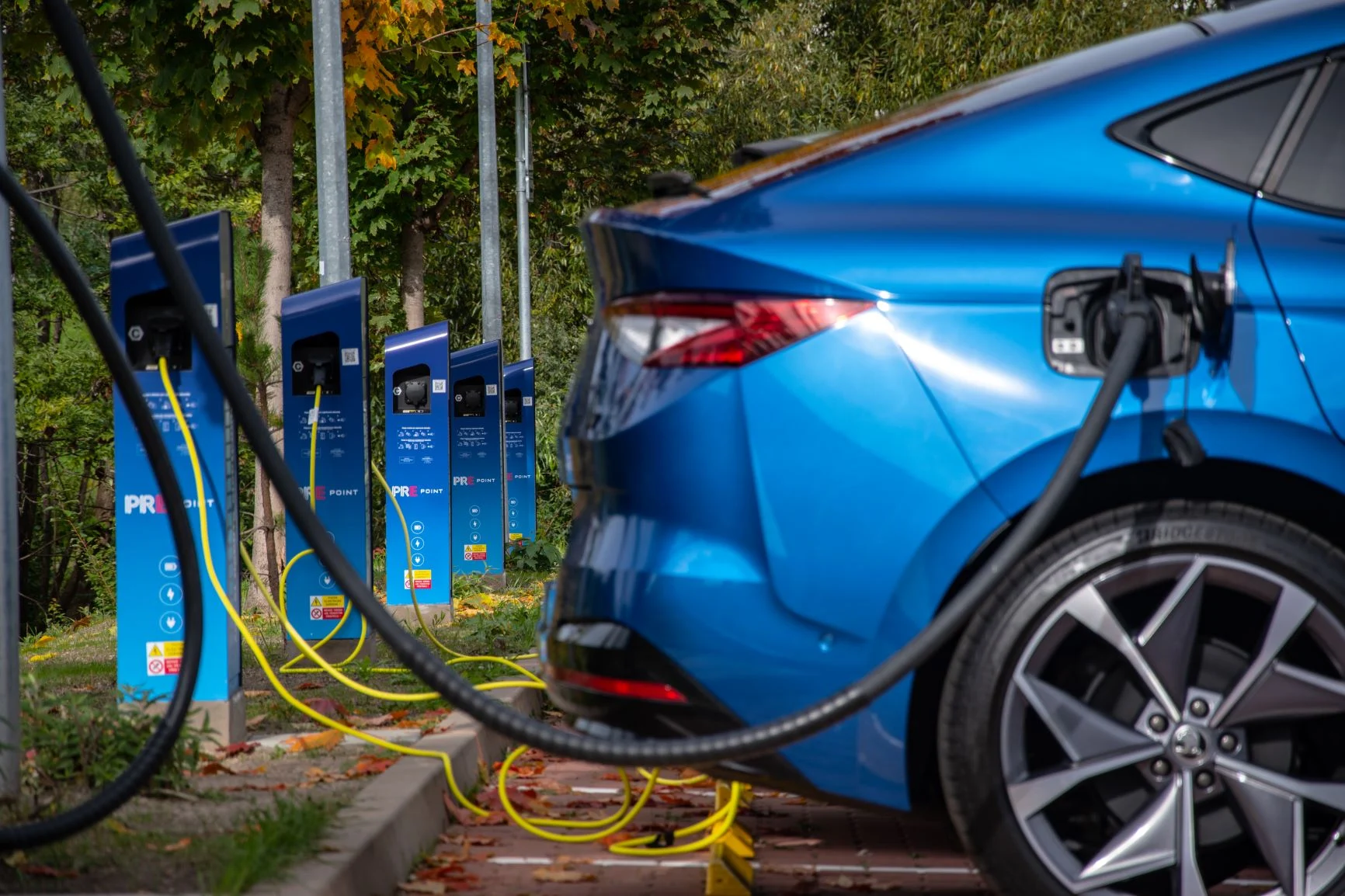 Dobíjecí hub Pražské energetiky. zdroj PRE
